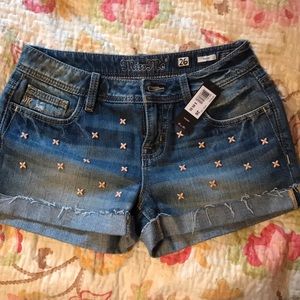 Miss me Shorts size 26